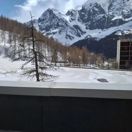 Daire Soldanella Cervinia Vda Vacanze In Vetta Cir 0253